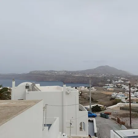 Apartamento Akrotiri Cosy With Private Patio And Scenic View